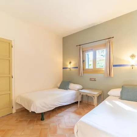 Stephanie Villa L' Escala